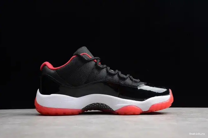 One Kick Retro Air 528895-012 Low  